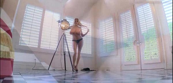  Kelly Madisons Big Tits On Full Display
